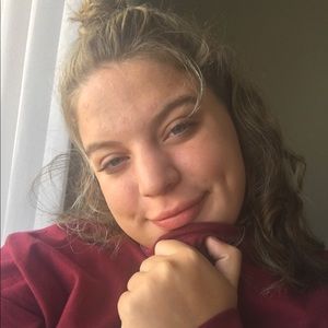 Meet your Posher, Lexie